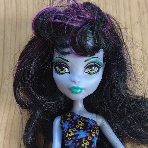 Mattel Monster High Create A Monster Sea Monster Doll 2011 - Picture 2 of 9